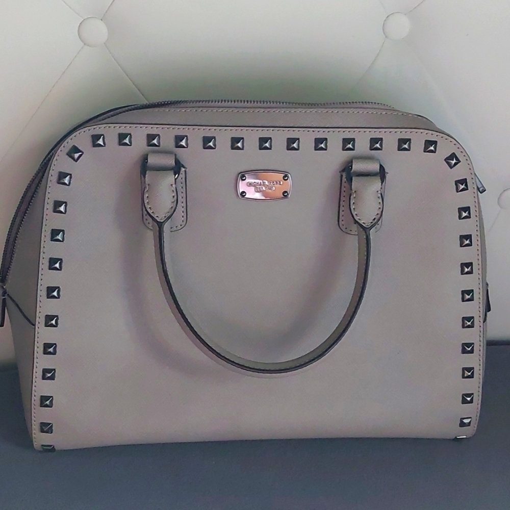 Michael Kors Large Studded Cement Light Gray/Gunmetal Saffiano Leather